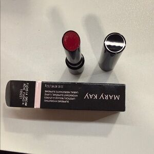 Mary Kay Plush Creme Lipstick - Fuchsia Dream